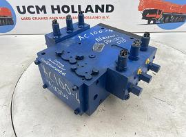 Demag AC 100-4 main valve block